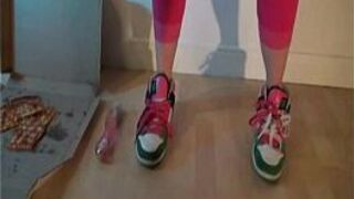 My big atural tits and my Pink pantyhose - porn video