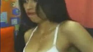 Homemade Latina Young Cam Show - porn video