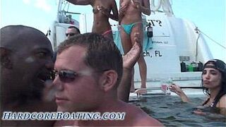Hardcore Boating underwater sex play - porn video