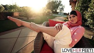 JOI Foot Tease with Sophia Leone - porn video